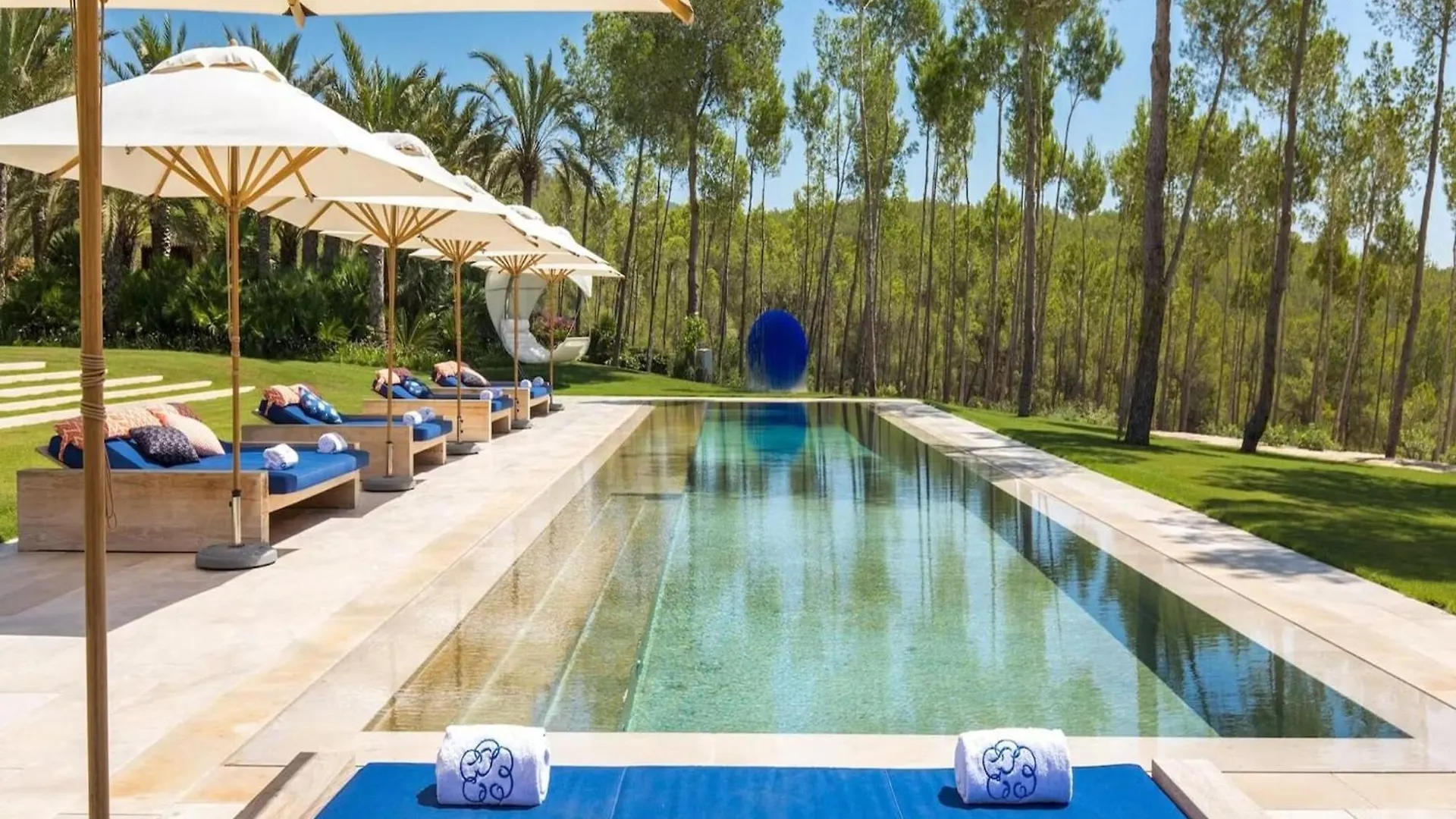 Modern Villa With Hot Tub Sant Josep de sa Talaia