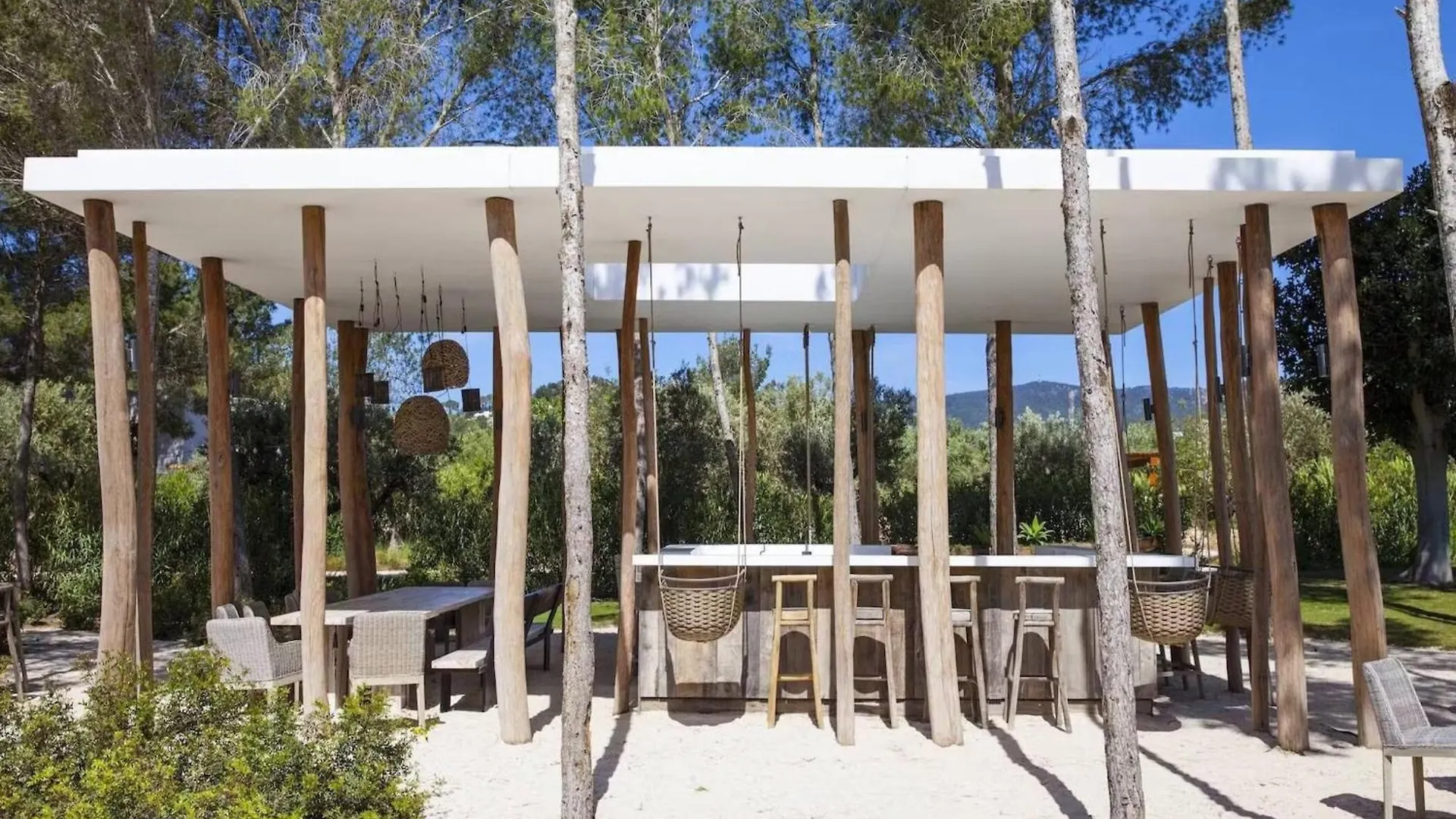 Modern Villa With Hot Tub Sant Josep de sa Talaia Spain