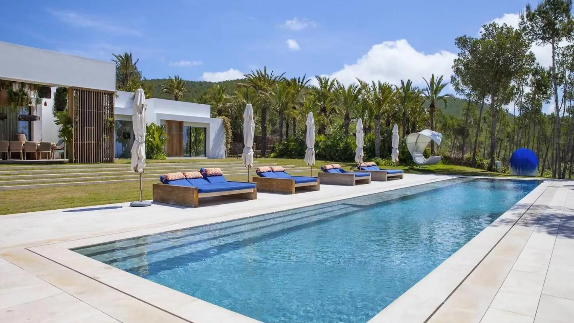 Modern Villa With Hot Tub Sant Josep de sa Talaia Spain