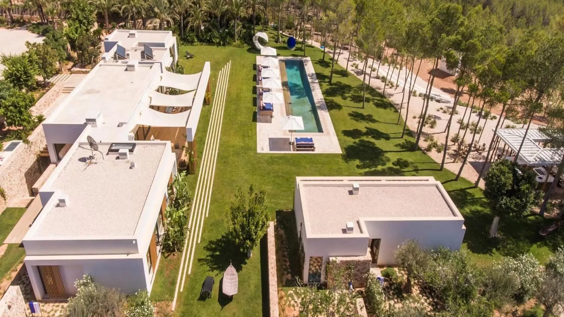 Modern Villa With Hot Tub Sant Josep de sa Talaia Spain