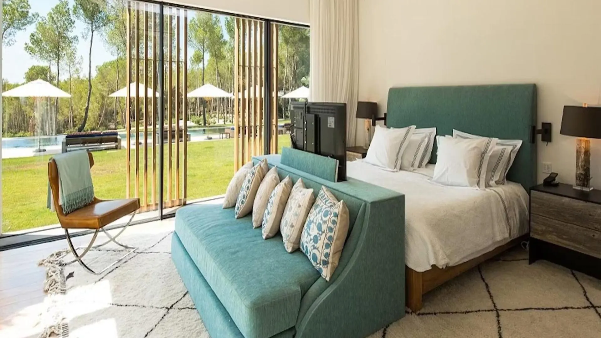 Modern Villa With Hot Tub Sant Josep de sa Talaia Spain